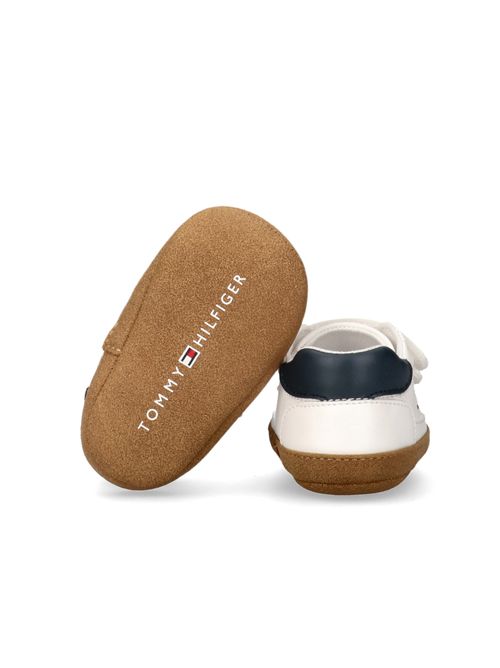 Sneakers, neonato, logate. TOMMY HILFIGER | T0B9 35210 1755B058